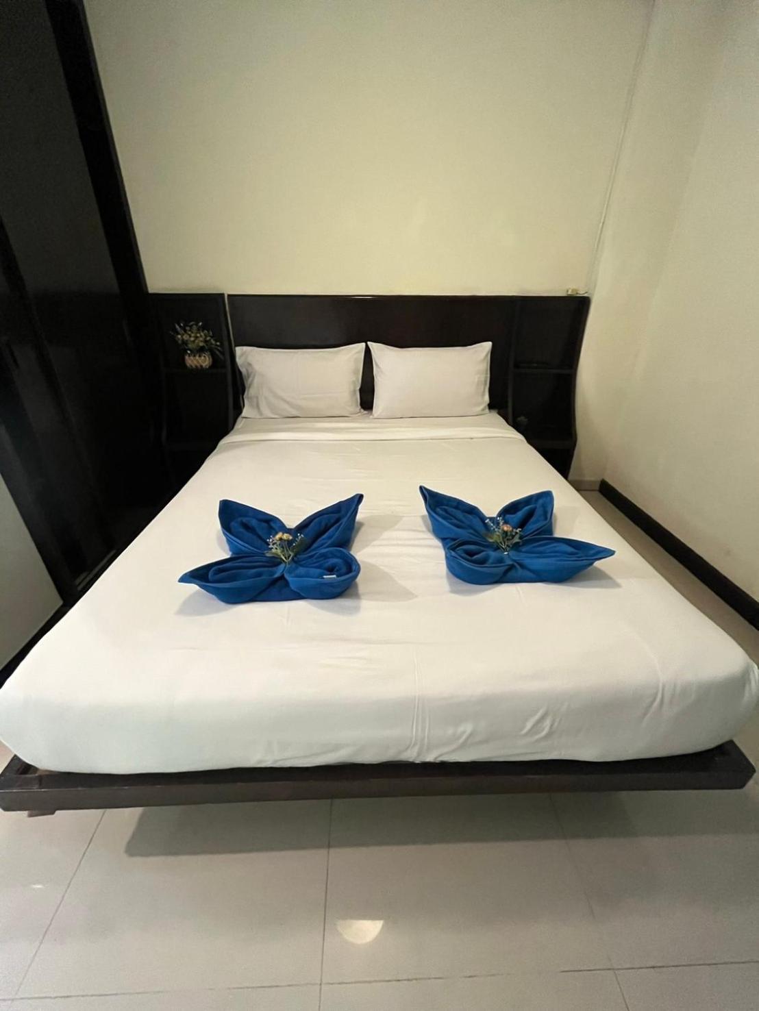 Blueskyhouse Patong Hotel Exterior foto