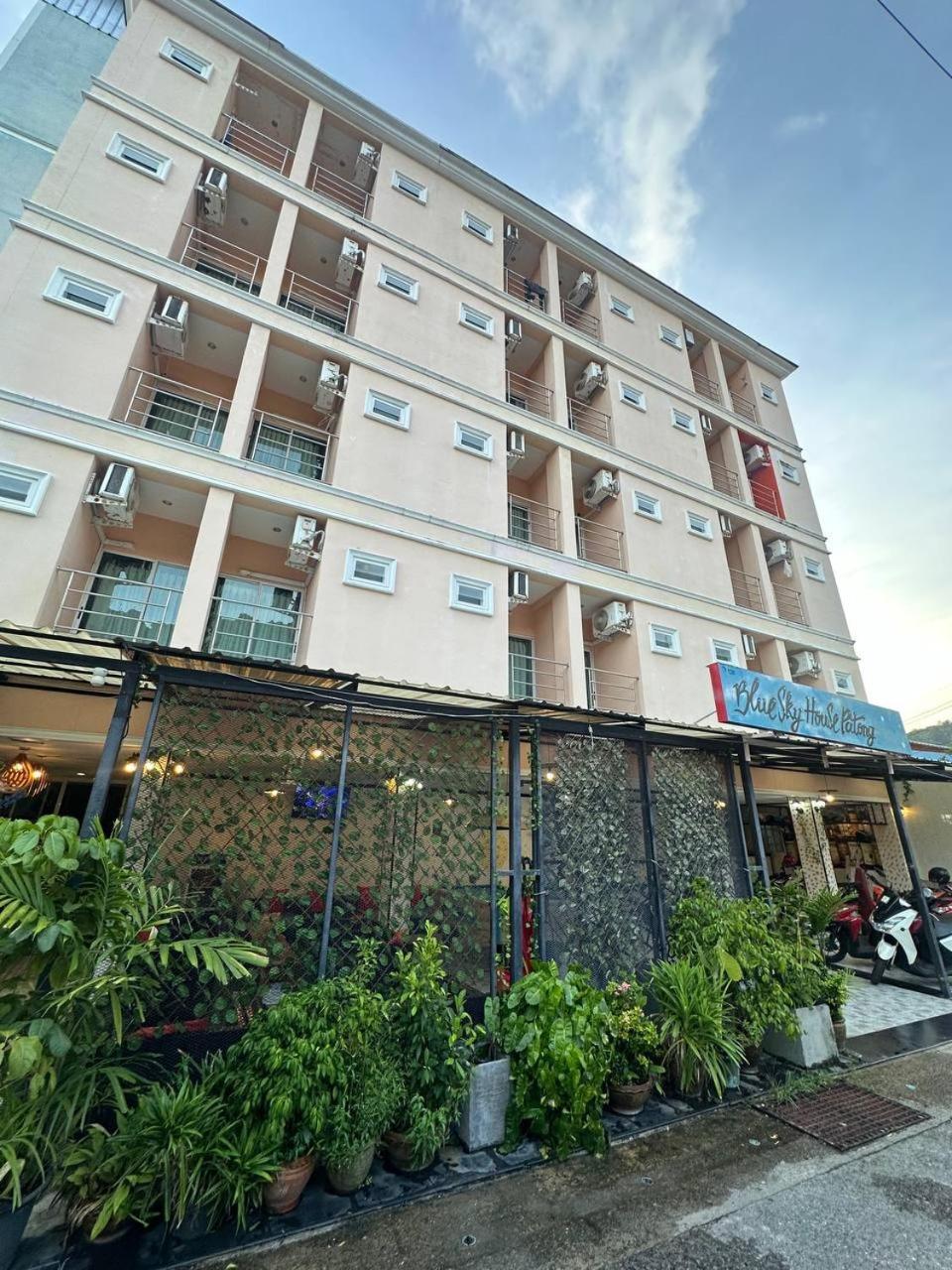 Blueskyhouse Patong Hotel Exterior foto